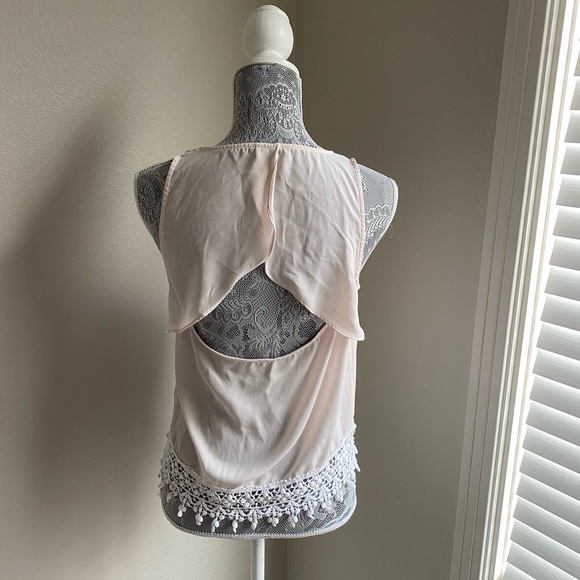 Blush Pink Chiffon Tank Top - Picture 4 of 7